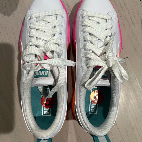 Brand new puma platform sneakers - Picture 3 of 5